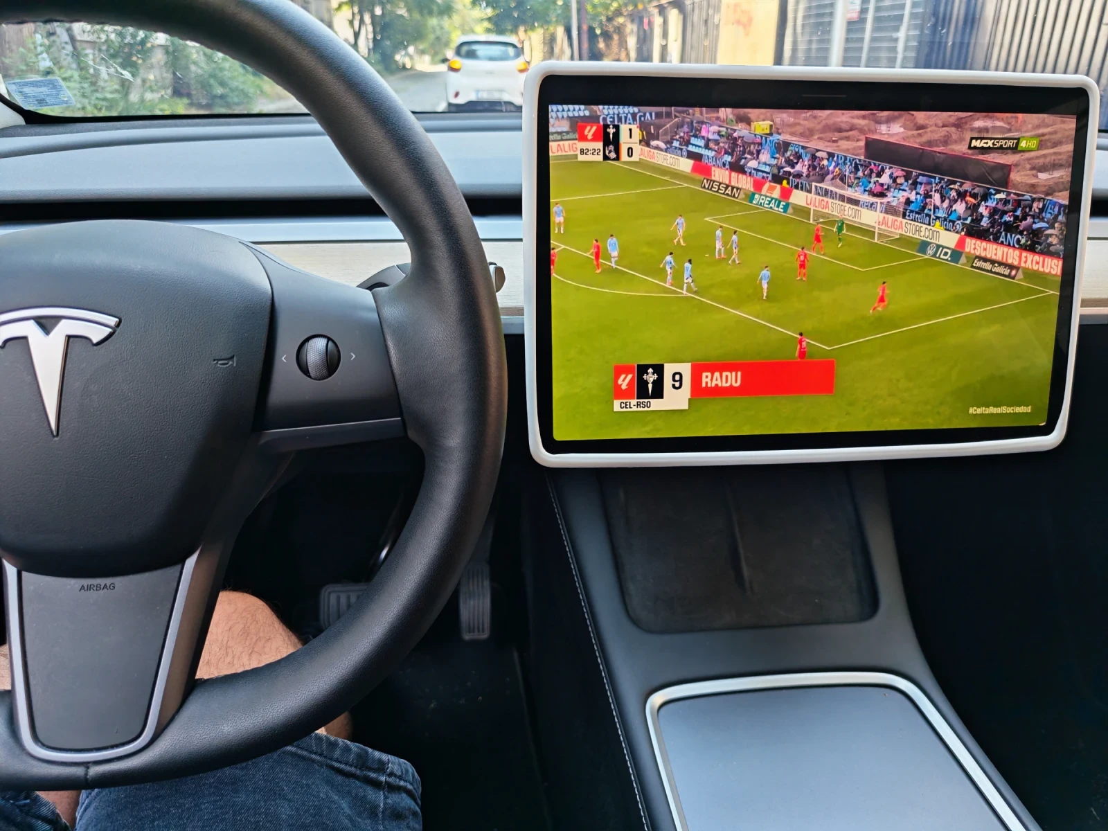 Tesla Model Y ГаранцияLONG/Европейска/Термопомпа/ryzen/FSD, снимка 7 - Автомобили и джипове - 55163313