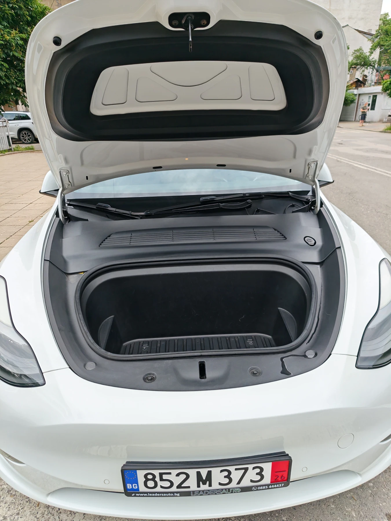 Tesla Model Y ГаранцияLONG/Европейска/Термопомпа/ryzen/FSD, снимка 6 - Автомобили и джипове - 55163313