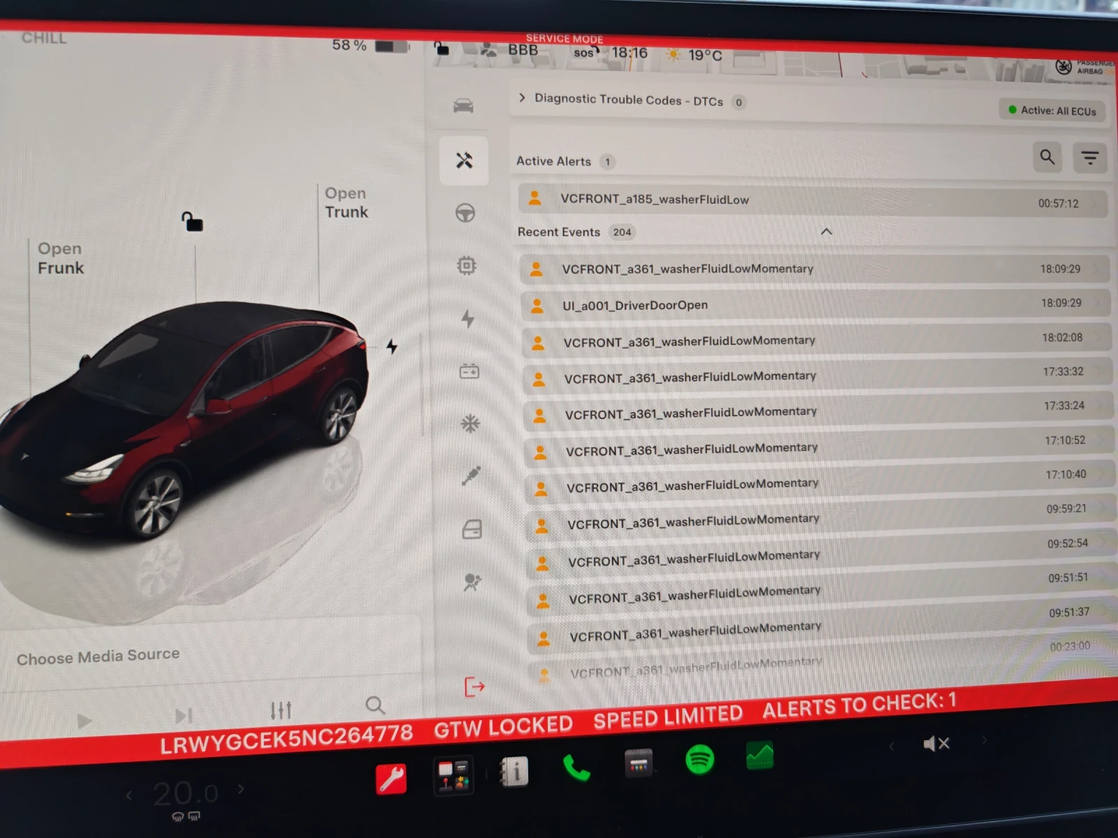 Tesla Model Y ГаранцияLONG/Европейска/Термопомпа/ryzen/FSD, снимка 15 - Автомобили и джипове - 55163313
