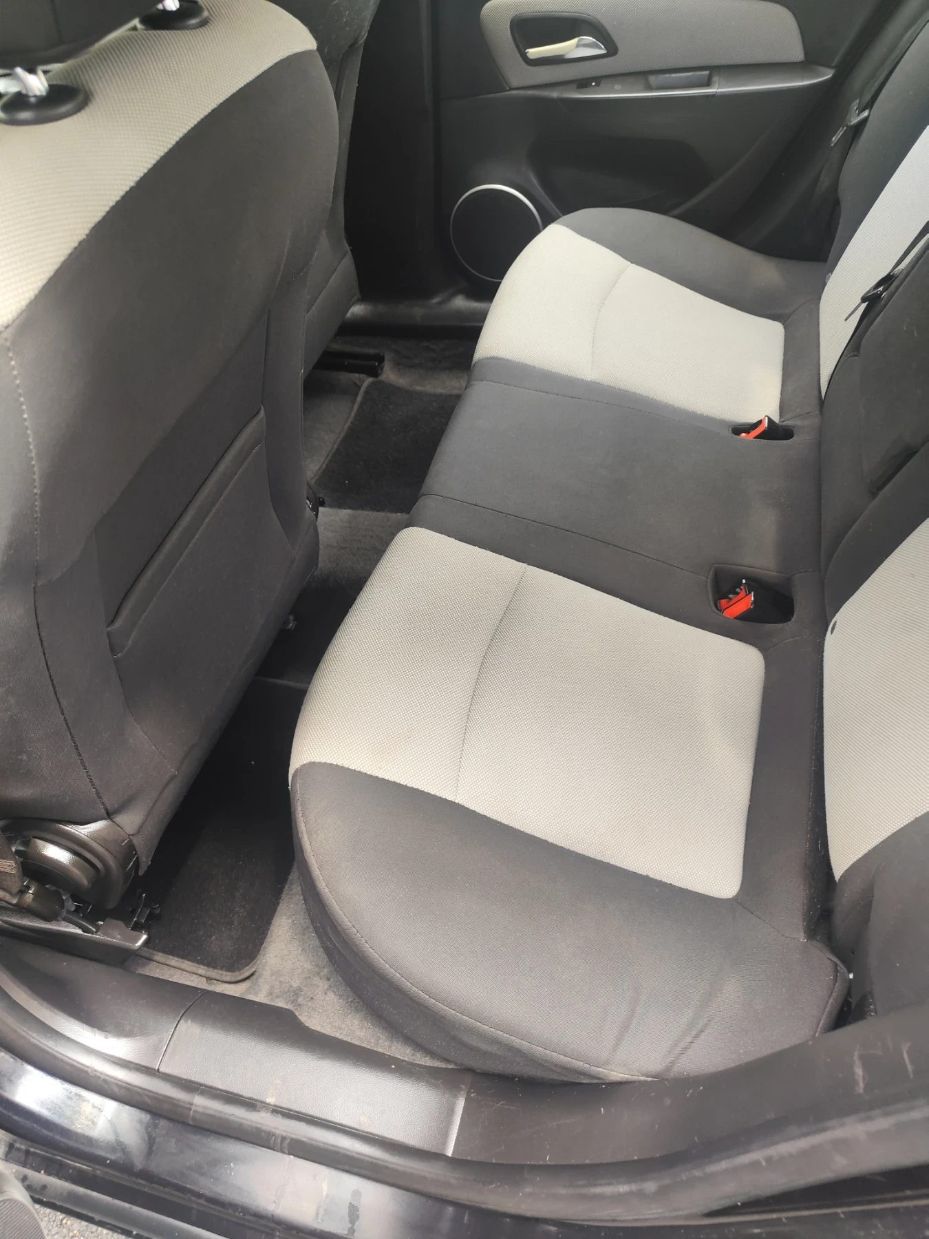 Chevrolet Cruze 1.8, снимка 8 - Автомобили и джипове - 55586064