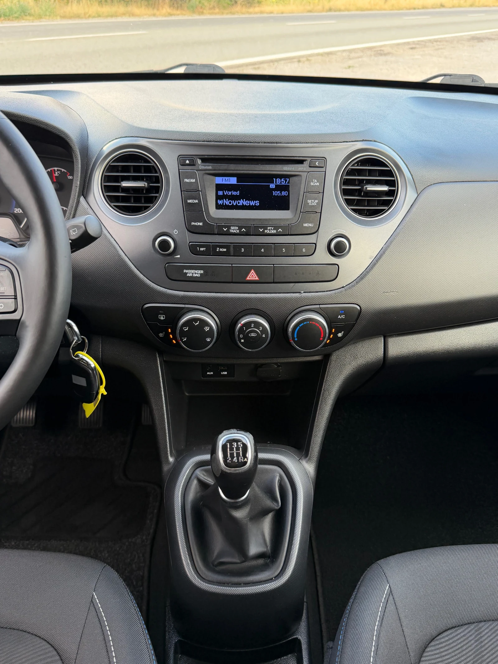 Hyundai I10 1.0i PASSION LED EURO 6 TUV COC, снимка 13 - Автомобили и джипове - 55602620
