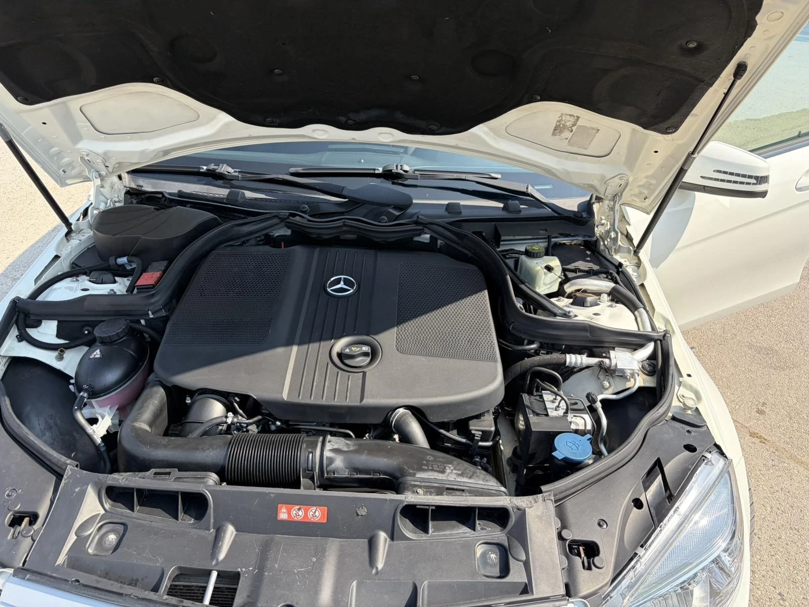 Mercedes-Benz C 200 CDi, снимка 16 - Автомобили и джипове - 55606496