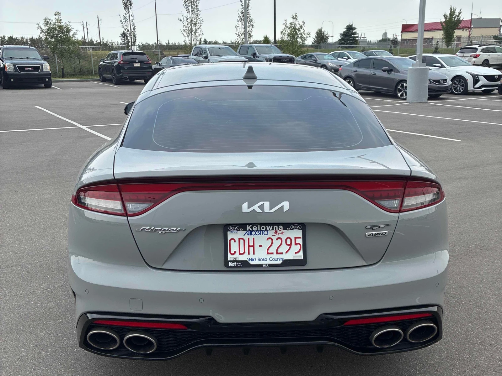 Kia Stinger * AWD * CARFAX * ЦЕНА ДО БГ, снимка 4 - Автомобили и джипове - 55804118