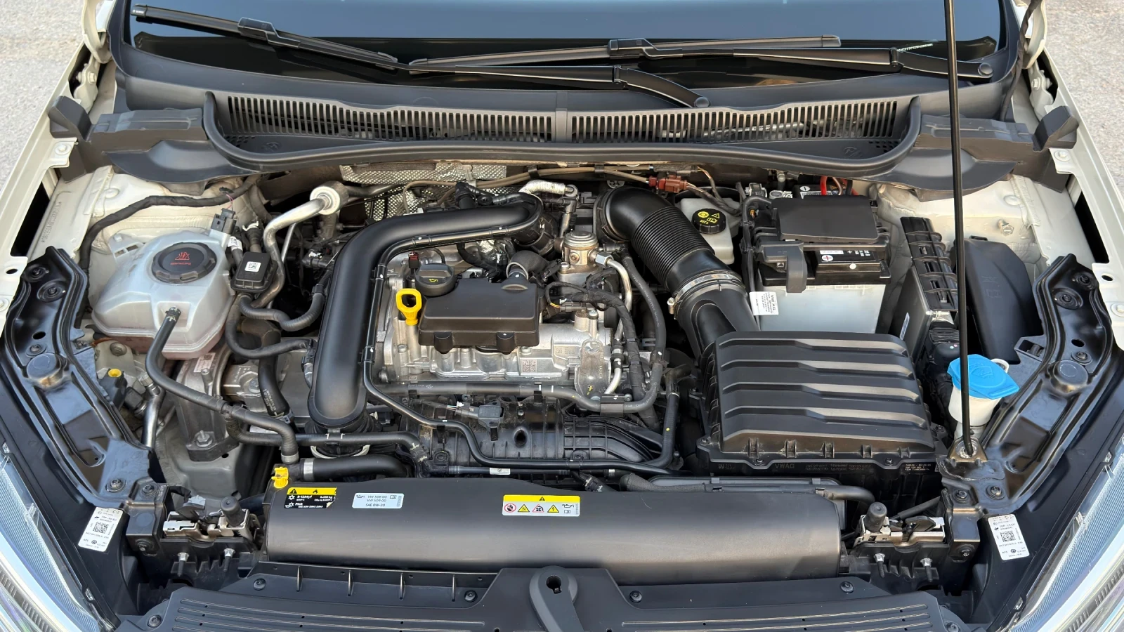 VW Taigo 1.0TSI AUTOMATIC WARANTY, снимка 11 - Автомобили и джипове - 56012480
