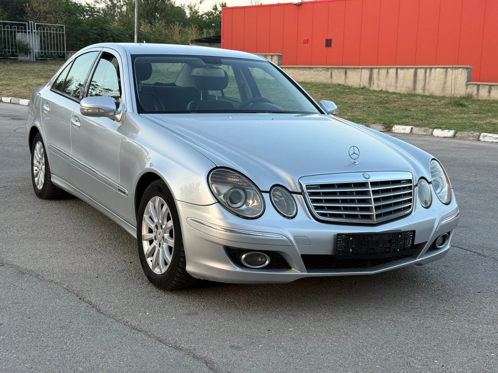 Mercedes-Benz E 220 220 CDI EVO 150кс Италия Фейс, снимка 3 - Автомобили и джипове - 56187244