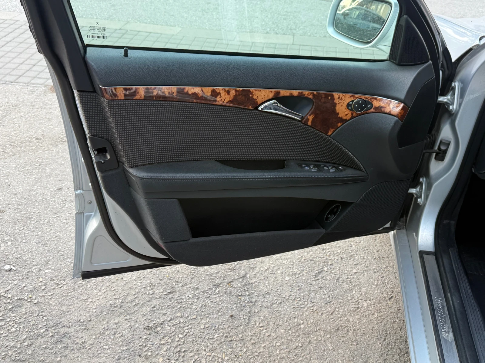 Mercedes-Benz E 220 220 CDI EVO 150�� ������ ���� | Mobile.bg � ����������� 15