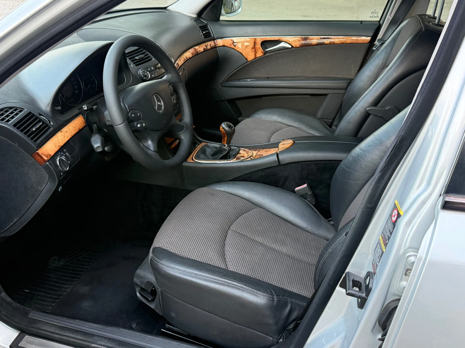 Mercedes-Benz E 220 220 CDI EVO 150�� ������ ���� | Mobile.bg � ����������� 12