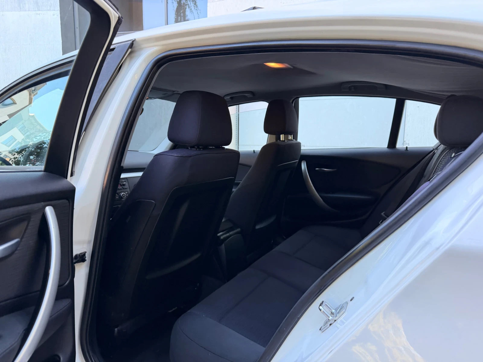 BMW 118 d, снимка 10 - Автомобили и джипове - 56325575