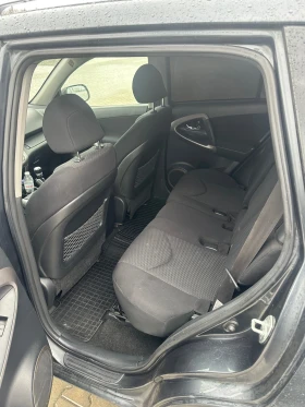 Toyota Rav4 2.2 дизел 4х4, снимка 11