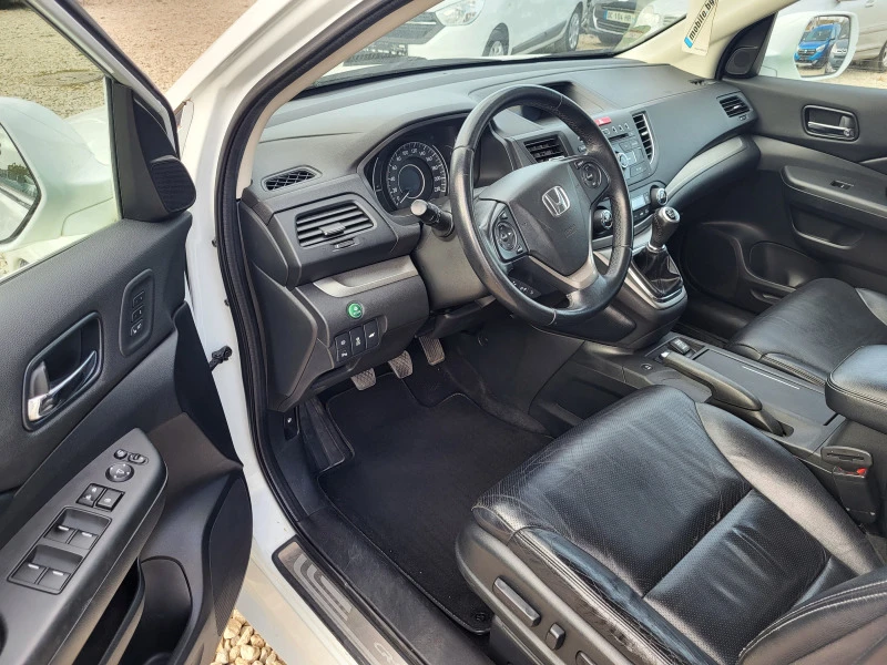 Honda Cr-v 150* AC* PANO* CAM* XENON* КОЖА-4WD, снимка 9 - Автомобили и джипове - 42068457