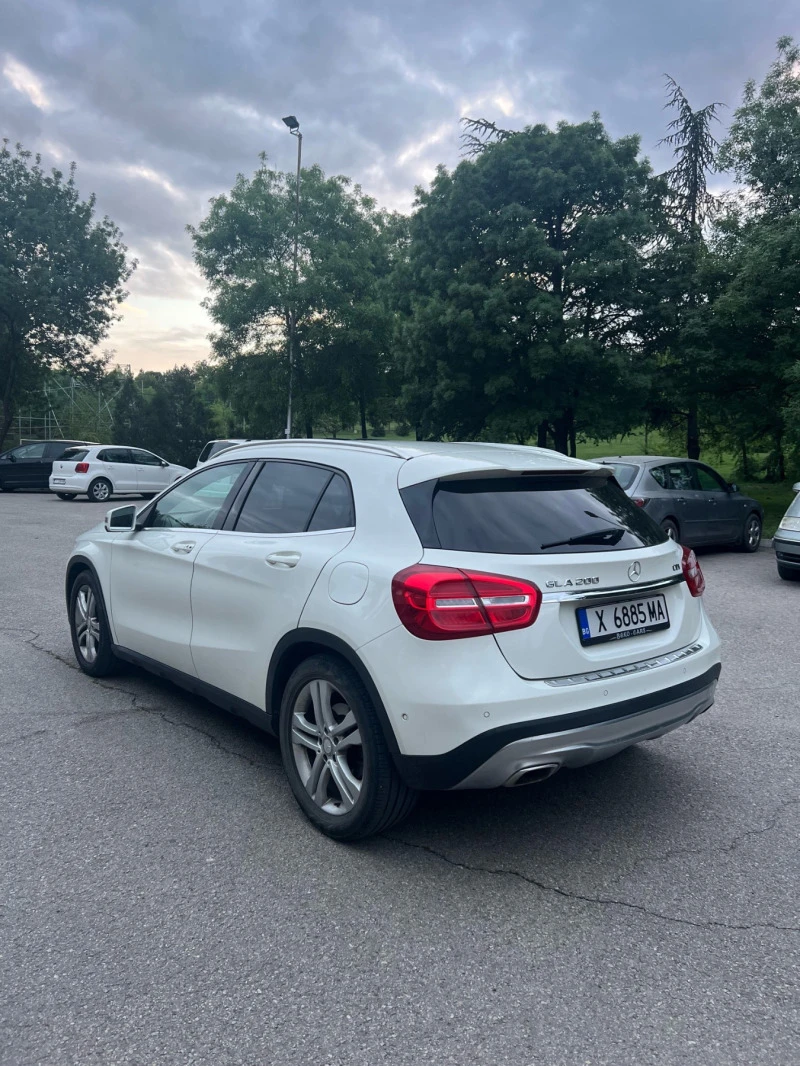 Mercedes-Benz GLA 200 дизел, снимка 5 - Автомобили и джипове - 45544864