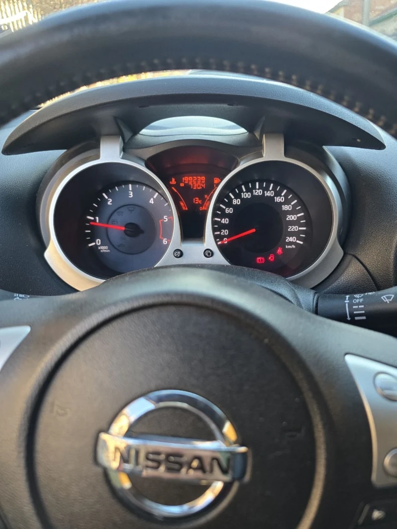 Nissan Juke, снимка 17 - Автомобили и джипове - 48456034