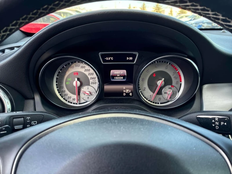 Mercedes-Benz GLA 250 * CARFAX * БЕЗ ПЪРВОНАЧАЛНА ВНОСКА, снимка 8 - Автомобили и джипове - 52745273