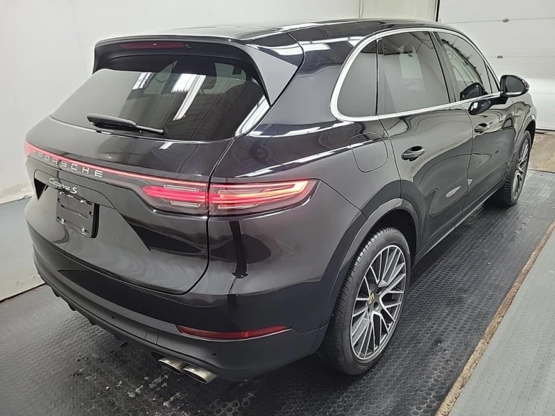 Porsche Cayenne 2019 S * CARFAX * БЕЗ ПЪРВОНАЧАЛНА ВНОСКА, снимка 4 - Автомобили и джипове - 52807776