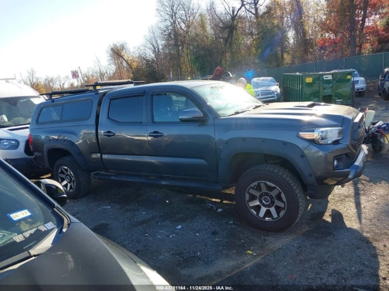 Toyota Tacoma * TRD SPORT * CARFAX * ФИНАНСИРАНЕ* КРАЙНА ЦЕНА, снимка 11 - Автомобили и джипове - 53151270