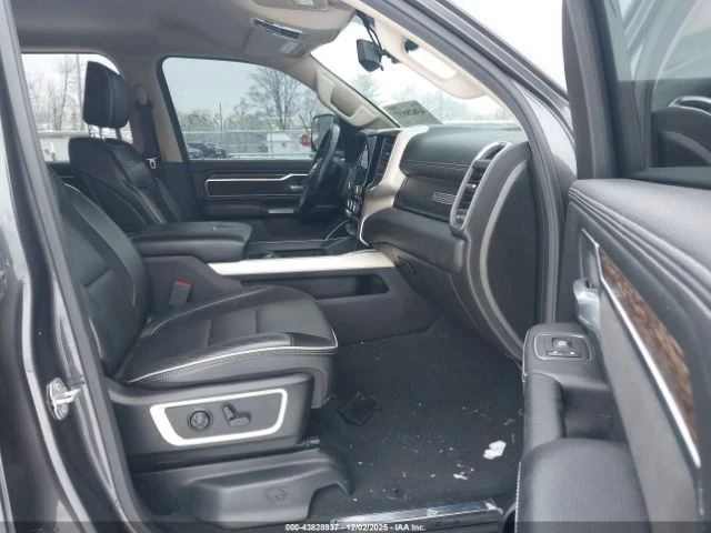 Dodge RAM 1500 LARAMIE 5.7 HEMI 4X4, снимка 9 - Автомобили и джипове - 52837431
