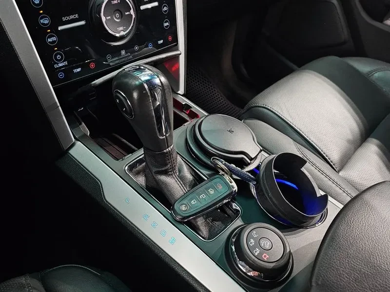 Ford Explorer 3.5 AWD - САМО 30% АВАНС, снимка 9 - Автомобили и джипове - 56368582