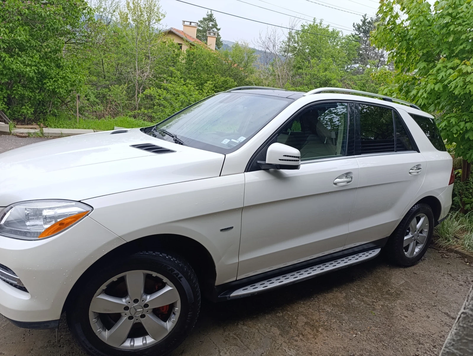Mercedes-Benz ML 350 Blueteck  - изображение 2