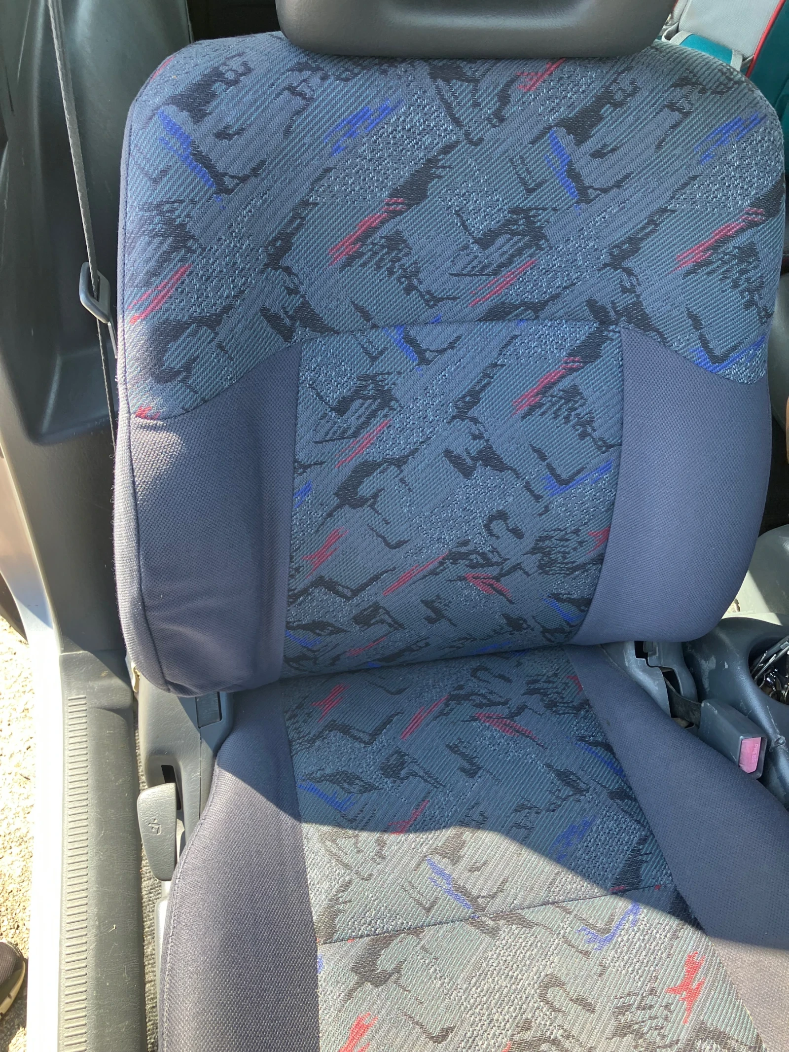 Toyota Rav4  - изображение 8