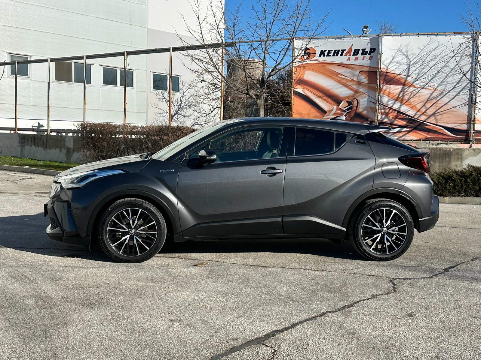 Toyota C-HR Facelift/Hybrid/�������� | Mobile.bg � ����������� 2