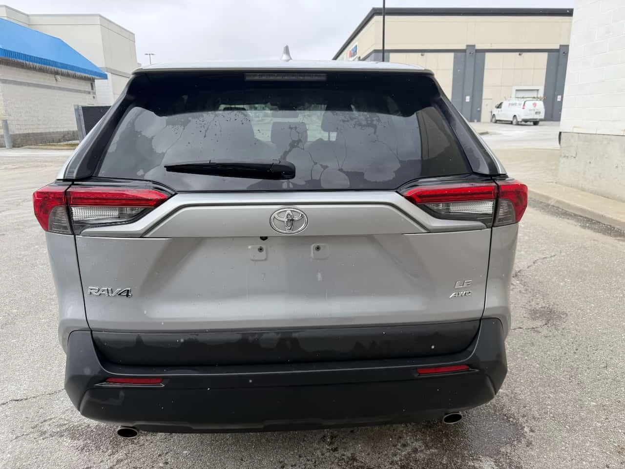 Toyota Rav4 * LE AWD * CARFAX * Подгрев * Два ключа * , снимка 3 - Автомобили и джипове - 53885485