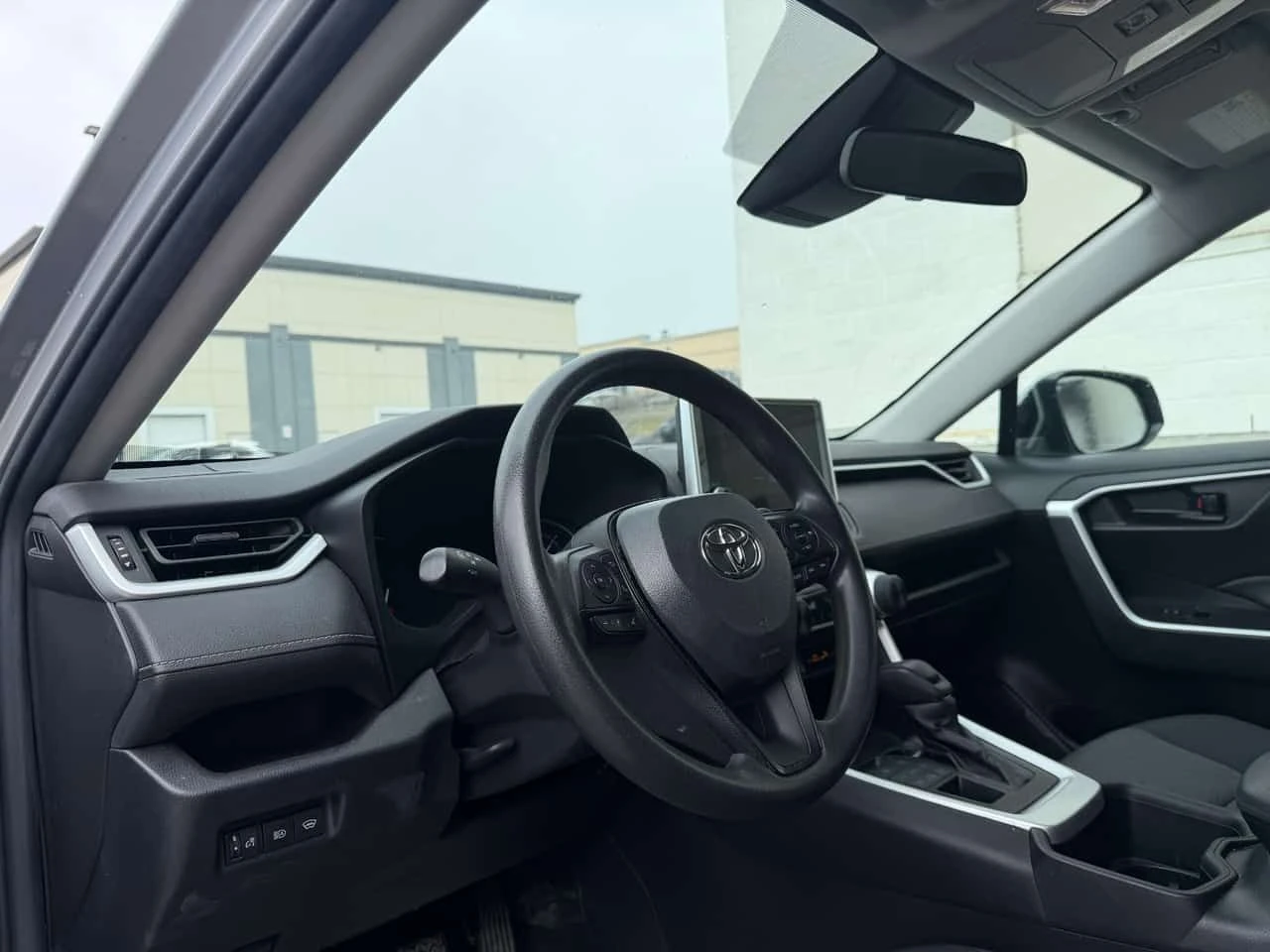 Toyota Rav4 * LE AWD * CARFAX * Подгрев * Два ключа * , снимка 13 - Автомобили и джипове - 53885485