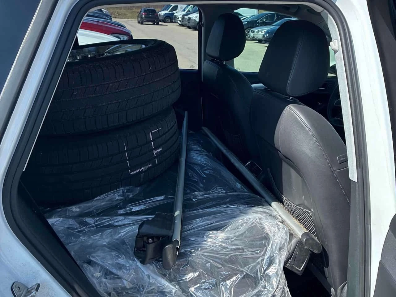 Audi Q5 * 2.0T Progressiv * CARFAX * ЦЕНА ДО БГ, снимка 10 - Автомобили и джипове - 54142957