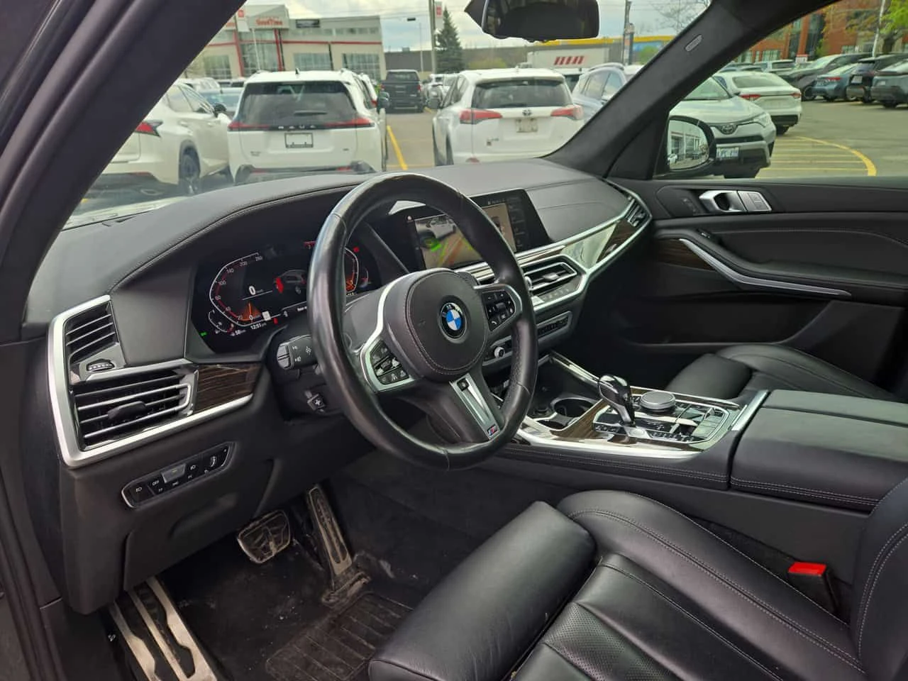 BMW X7 | DISTRONIC | 360 | ЛАЗЕРИ | HUD | , снимка 5 - Автомобили и джипове - 54611731