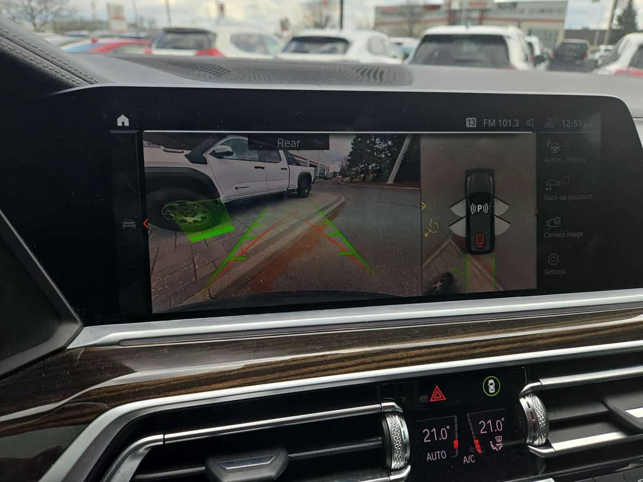 BMW X7 | DISTRONIC | 360 | ЛАЗЕРИ | HUD | , снимка 10 - Автомобили и джипове - 54611731