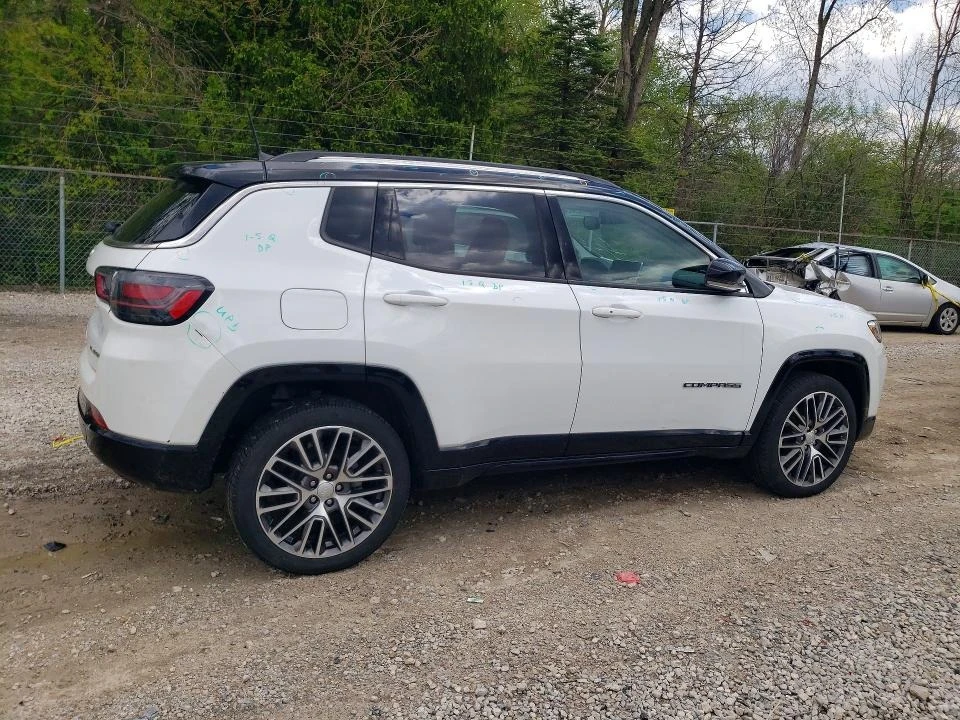 Jeep Compass, снимка 3 - Автомобили и джипове - 54657855