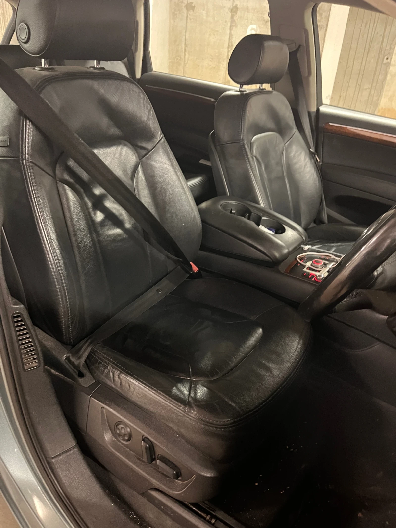 Audi Q7 3.0 233, снимка 8 - Автомобили и джипове - 54670174
