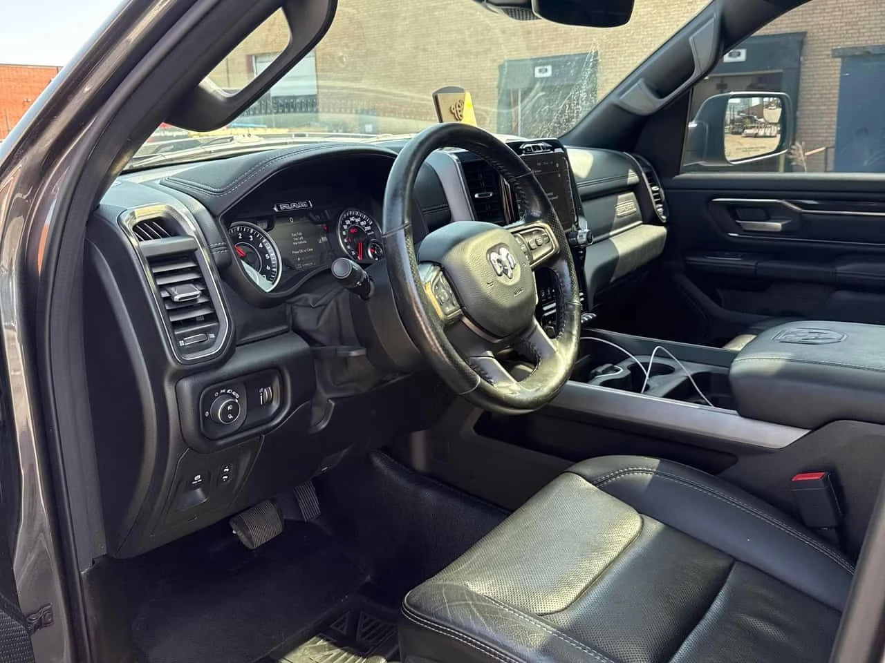Dodge RAM 1500 * Sport * CARFAX * ЦЕНА ДО БГ, снимка 9 - Автомобили и джипове - 55259828