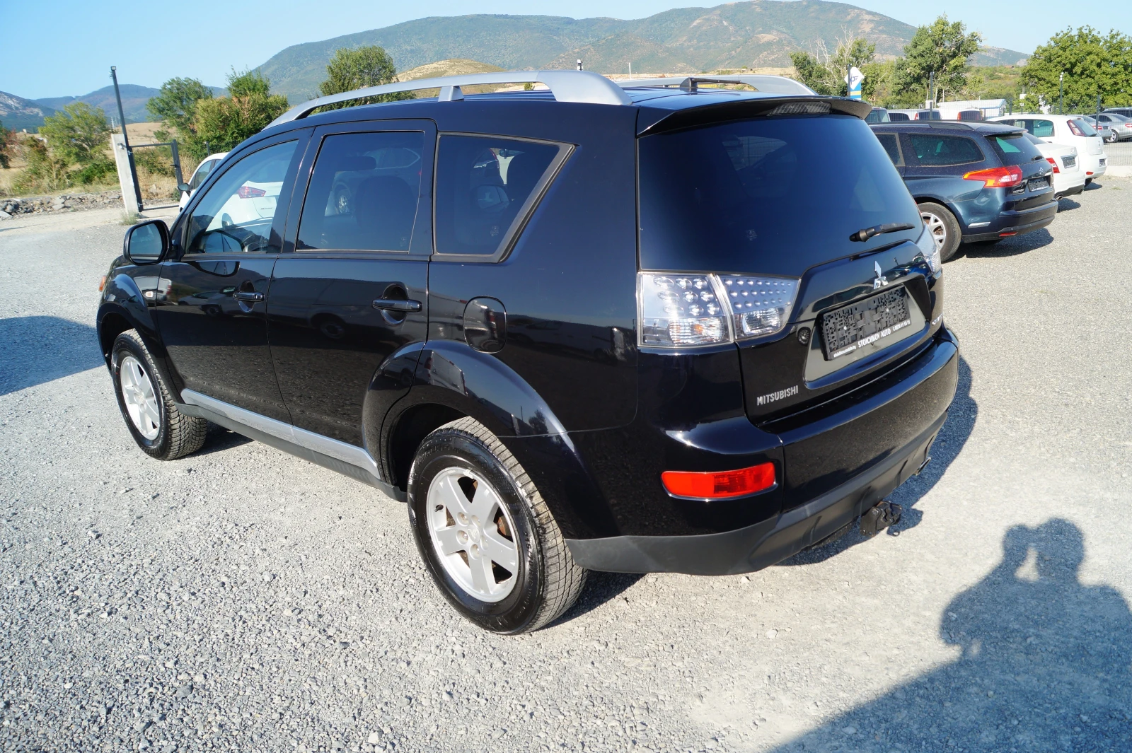 Mitsubishi Outlander 2.4i, снимка 6 - Автомобили и джипове - 55910591