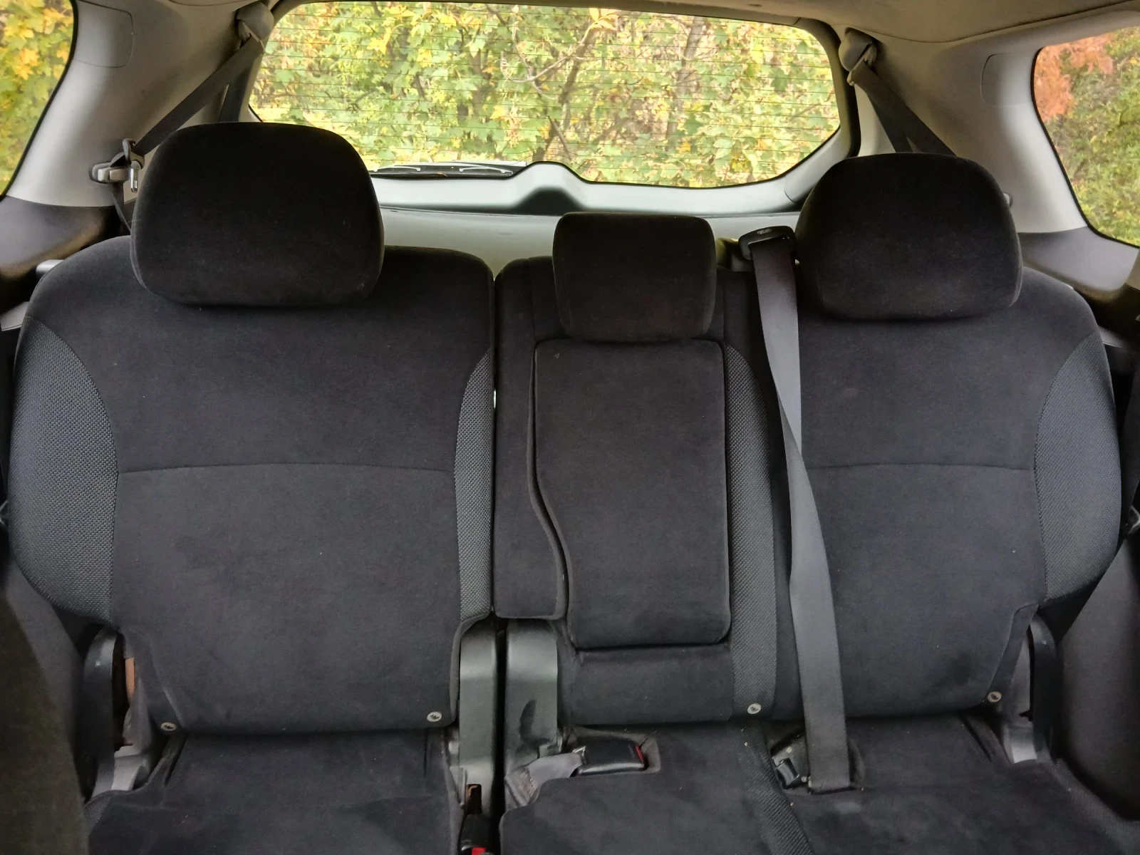 Mitsubishi Outlander, снимка 12 - Автомобили и джипове - 56581159