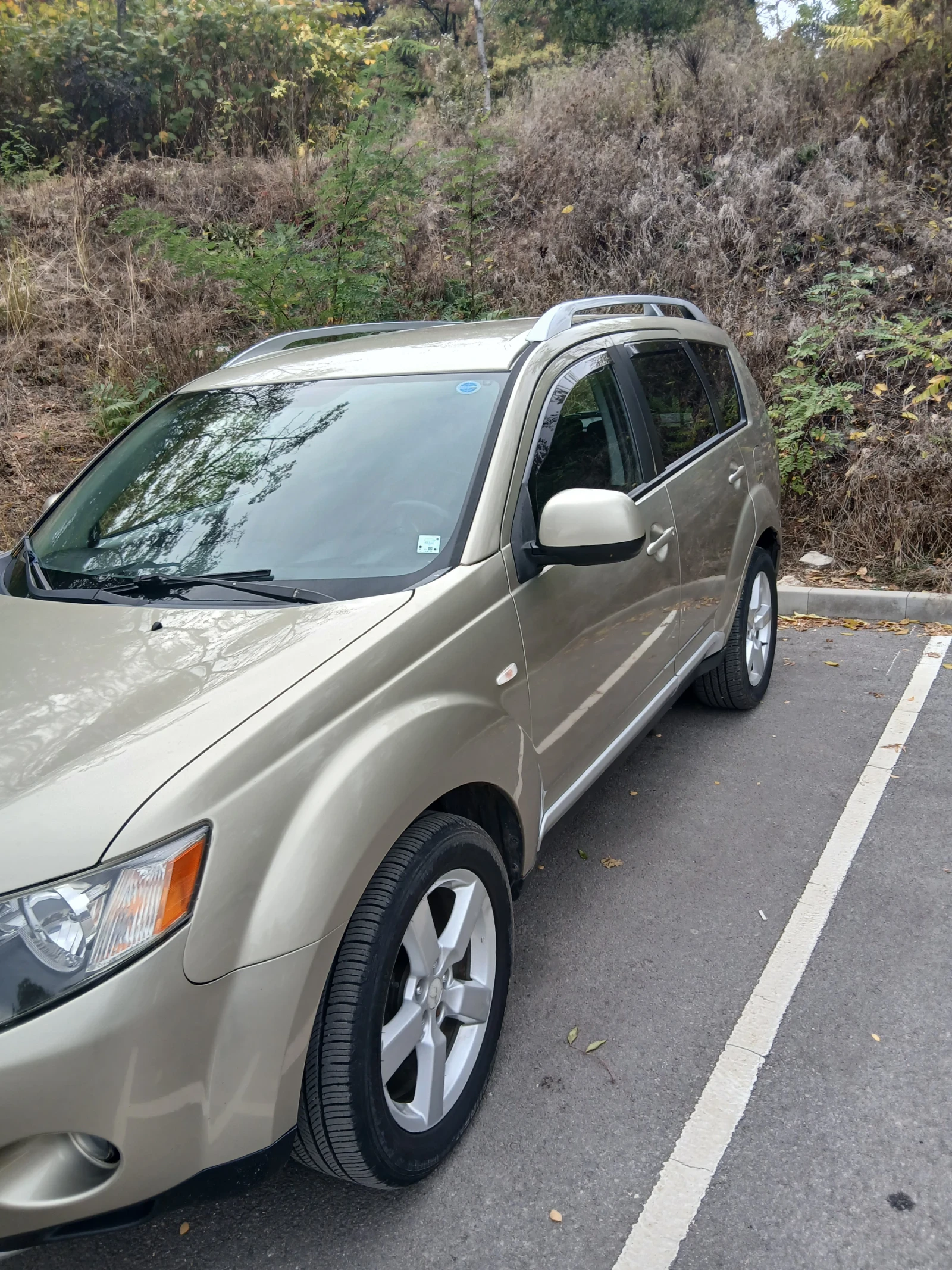 Mitsubishi Outlander, снимка 7 - Автомобили и джипове - 56581159