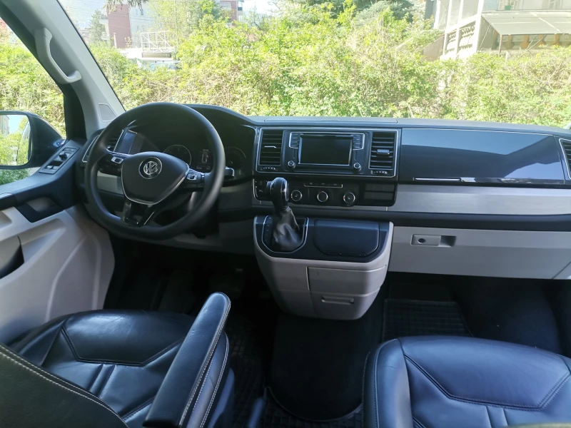 VW Multivan 2.0, снимка 14 - Бусове и автобуси - 48656072