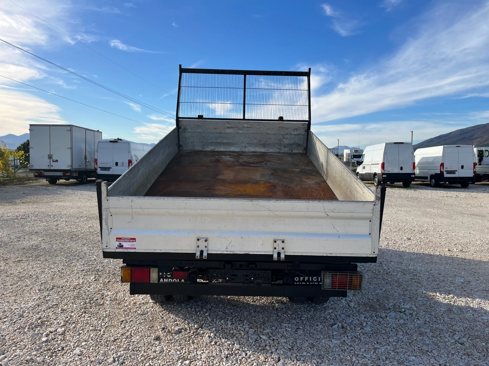 Isuzu Campo NPR 3.0 ТРИСТРАНЕН САМОСВАЛ - изображение 6