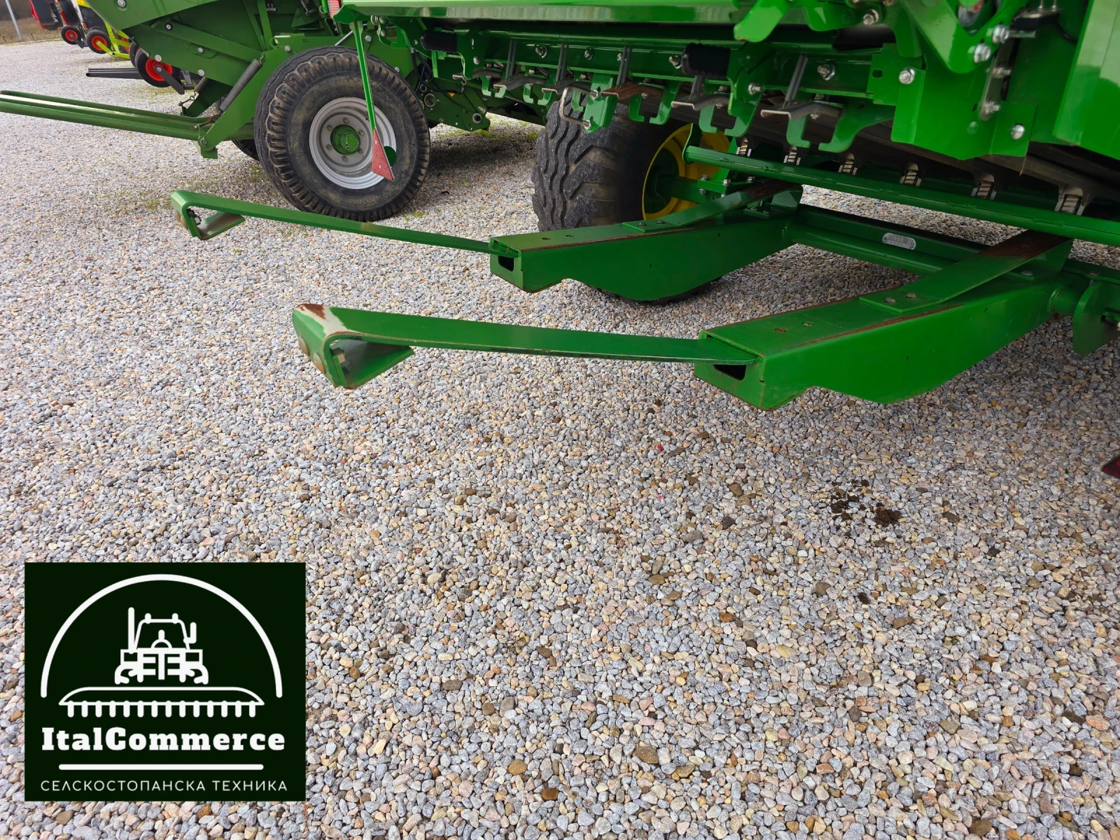 Балировачка John Deere V 461 M - изображение 6