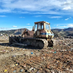 Булдозер Komatsu D65, снимка 2