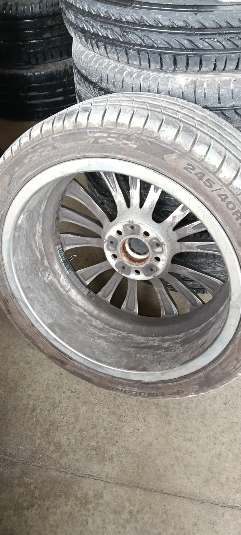 ���� � ������ 85/80R19 �� BMW 530 | Mobile.bg � ����������� 5