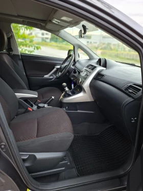 Toyota Verso 2.0D4d , снимка 9