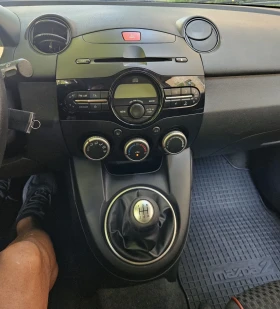 Mazda 2 1.3 i, снимка 10