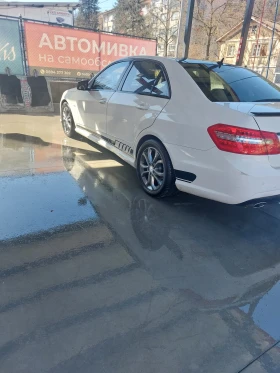 Mercedes-Benz E 250, снимка 4 - Автомобили и джипове - 53658396