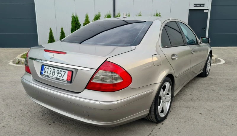 Mercedes-Benz E 280 CDI, снимка 7 - Автомобили и джипове - 47391896