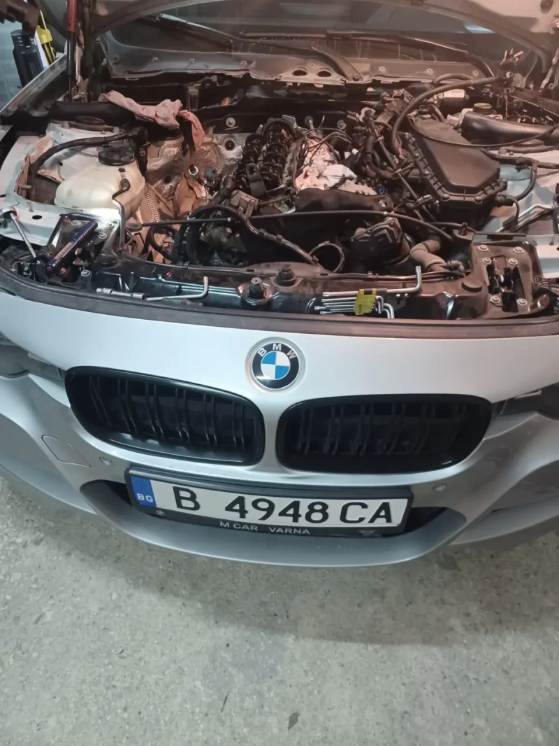 BMW 320, снимка 15 - Автомобили и джипове - 47563865