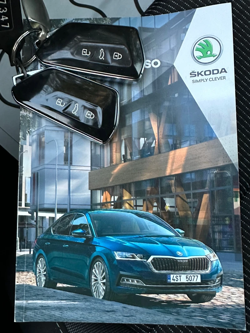 Skoda Octavia 2.0 TDI LED NAVI, снимка 15 - Автомобили и джипове - 48352474