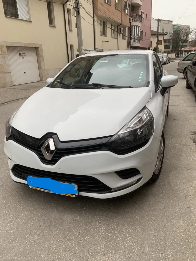 Renault Clio, снимка 1 - Автомобили и джипове - 48664996