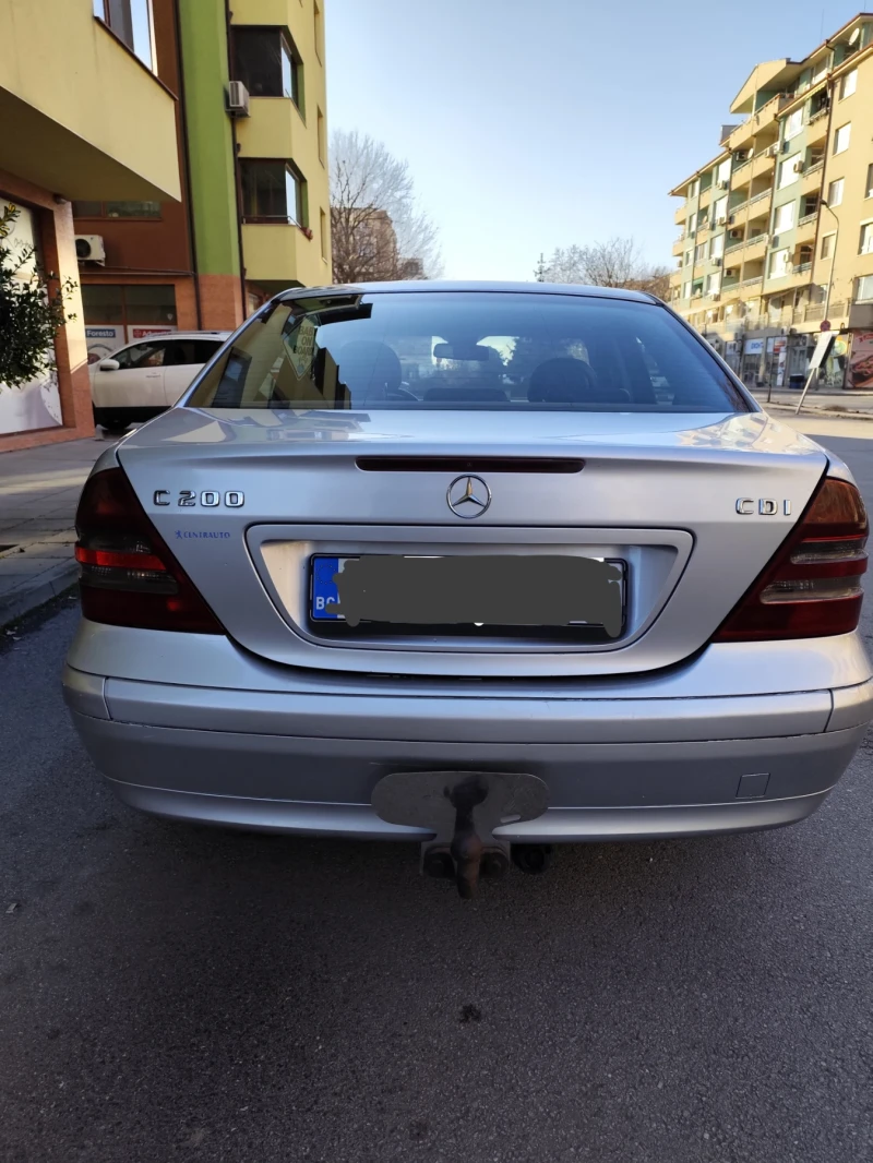 Mercedes-Benz C 200 2.2CDI, снимка 6 - Автомобили и джипове - 48741976