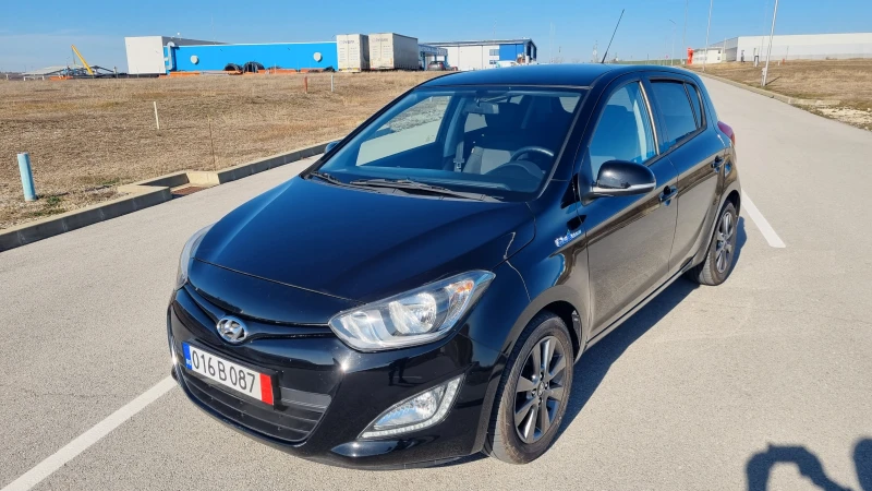 Hyundai I20 1.4 I Face  6с.к Swiss, снимка 1 - Автомобили и джипове - 48880228