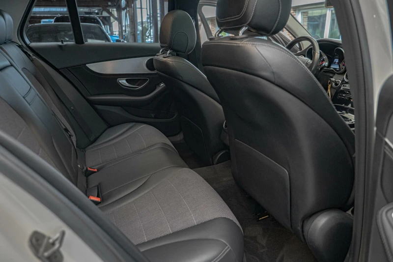 Mercedes-Benz C 250 CDI/BlueTEC/4MATIC/AMG/7G/Панорама, снимка 8 - Автомобили и джипове - 51279217